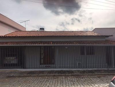Casa para Venda, em Campo Belo, bairro Vila Bragana, 2 dormitrios, 1 banheiro, 1 vaga
