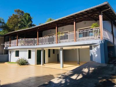 Casa para Venda, em So Joo del Rei, bairro Colnia do Maral, 3 dormitrios, 2 banheiros, 2 sutes, 4 vagas