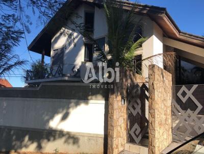 Casa para Venda, em Atibaia, bairro Jardim Tapajs, 3 dormitrios, 5 banheiros, 1 sute, 4 vagas