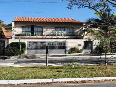Casa para Venda, em So Paulo, bairro Sumarezinho, 3 dormitrios, 5 banheiros, 1 sute, 4 vagas