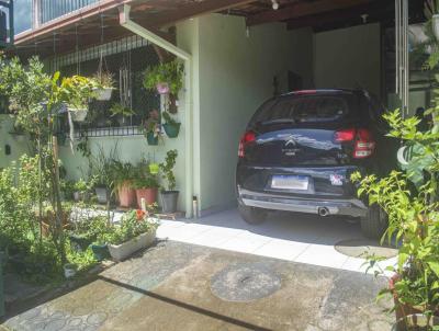 Casa para Venda, em Terespolis, bairro Tijuca, 4 dormitrios, 3 banheiros, 1 sute, 2 vagas