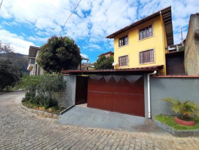 Casa para Venda, em Nova Friburgo, bairro Amparo, 2 dormitrios, 2 banheiros, 1 vaga