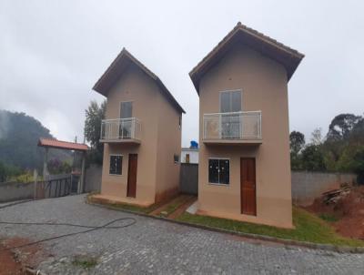 Casa para Venda, em Nova Friburgo, bairro Nova Suia, 2 dormitrios, 1 banheiro, 1 vaga