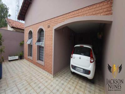 Casa para Venda, em Itapetininga, bairro PARQUE ATHENAS DO SUL, 3 dormitrios, 1 banheiro, 2 vagas