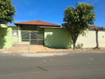 Casa para Venda, em Lins, bairro Residencial Santa Lucia, 4 dormitrios, 2 banheiros, 1 vaga