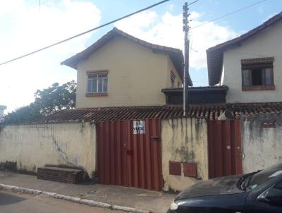 Casa para Venda, em Lagoa Santa, bairro Vila Santa Cecilia, 3 dormitrios, 1 banheiro, 2 vagas