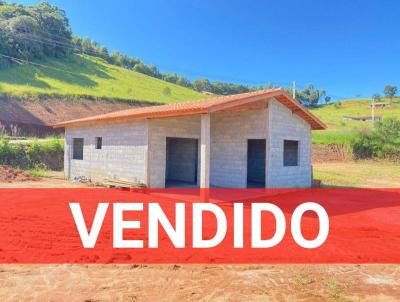 Imóveis Vendidos para Venda, em Toledo, bairro Chácaras Sol Nascente, 2 dormitórios, 1 banheiro, 1 suíte