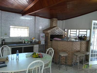 Casa para Venda, em Valparaso, bairro Centro, 3 dormitrios, 4 banheiros, 3 sutes, 6 vagas