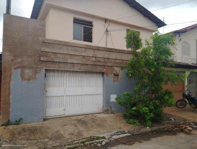 Casa para Venda, em Montes Claros, bairro Cidade Nova, 7 dormitrios, 4 banheiros, 2 sutes