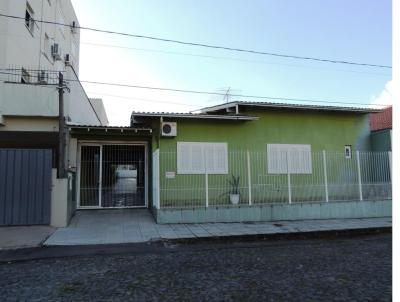 Casa para Venda, em Montenegro, bairro Bairro Ferrovirio, 4 dormitrios, 2 banheiros, 2 vagas