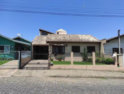 Casa para Venda, em Taquara, bairro Petrpolis, 3 dormitrios, 2 banheiros, 1 sute, 1 vaga