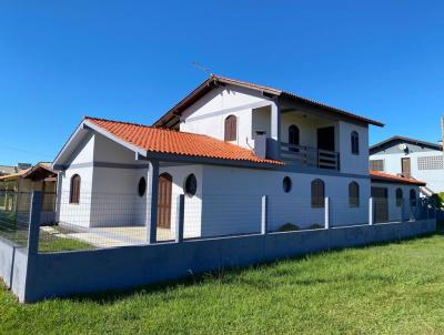 Casa para Venda, em Arroio do Sal, bairro So Paulo, 5 dormitrios, 3 banheiros, 2 sutes
