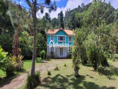 Casa para Venda, em Terespolis, bairro Albuquerque, 3 dormitrios, 2 banheiros, 2 vagas