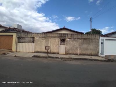 Casa para Venda, em Montes Claros, bairro Morada do Parque, 3 dormitrios, 3 banheiros, 1 sute, 2 vagas