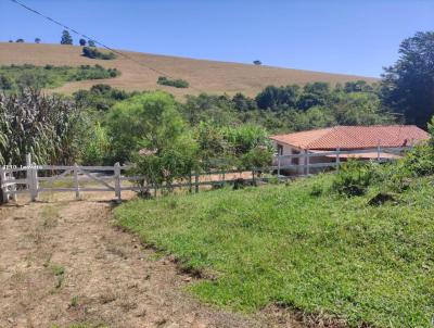 Stio para Venda, em Lagoa Dourada, bairro rea Rural, 4 dormitrios, 2 banheiros, 1 vaga