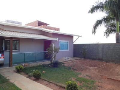 Casa para Venda, em Brumadinho, bairro Varjo, 2 dormitrios, 2 banheiros, 1 sute, 5 vagas