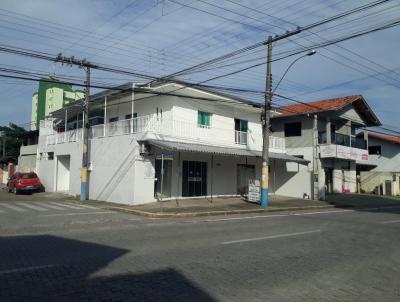 Casa Comercial para Venda, em Navegantes, bairro Centro, 3 dormitrios, 2 banheiros, 1 sute, 2 vagas