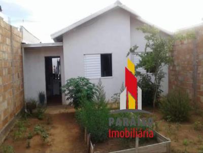 Casa para Venda, em Uberlndia, bairro Loteamento Residencial Pequis, 2 dormitrios, 1 banheiro, 2 vagas