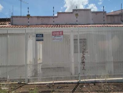 Casa para Venda, em Cuiab, bairro Morada do Ouro, 3 dormitrios, 2 banheiros, 4 vagas