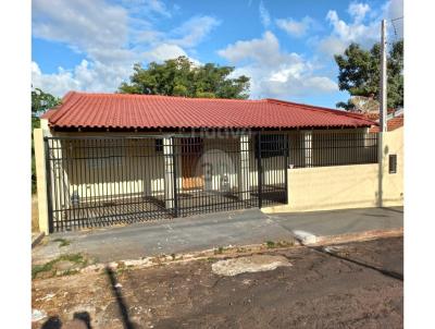 Casa para Venda, em Ourinhos, bairro Ouro Verde, 2 dormitrios, 1 banheiro, 2 vagas