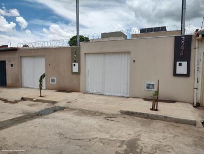 Casa para Venda, em Montes Claros, bairro Nossa Senhora das Graas, 3 dormitrios, 2 banheiros, 1 sute, 1 vaga