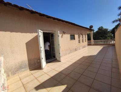Casa para Venda, em Presidente Prudente, bairro VILA GENI, 5 dormitrios, 4 banheiros, 3 sutes