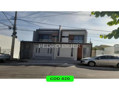 Casa para Venda, em Governador Valadares, bairro Cidade Nova, 3 dormitrios, 2 banheiros, 1 sute, 2 vagas