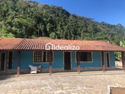 Casa para Venda, em Terespolis, bairro Pessegueiros, 4 dormitrios, 2 banheiros, 1 sute, 2 vagas