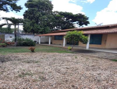 Lote para Venda, em Montes Claros, bairro Funcionrios, 1 dormitrio, 1 banheiro
