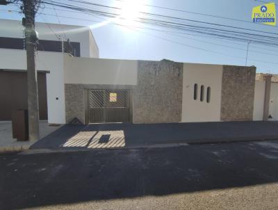 Casa para Loca��o, em Araguari, bairro Centro, 4 dormit�rios, 3 banheiros, 2 su�tes, 2 vagas