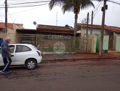 Casa para Venda, em Ourinhos, bairro Santa F, 2 dormitrios, 1 banheiro, 1 vaga
