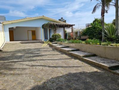 Casa para Venda, em Florianpolis, bairro Morro das Pedras, 3 dormitrios, 3 banheiros, 1 sute, 2 vagas