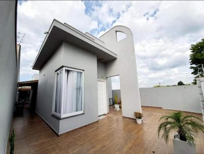 Casa Trrea para Venda, em Porto Feliz, bairro Santa Terezinha, 2 dormitrios, 4 banheiros, 2 sutes, 4 vagas