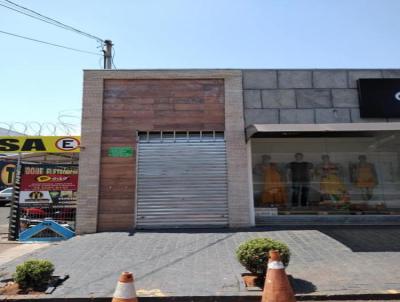 Comercial para Locao, em Araguari, bairro Centro, 1 banheiro