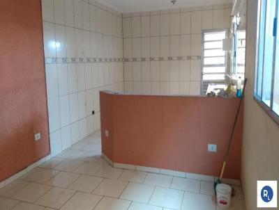 Casa para Loca��o, em Aruj�, bairro Parque Rodrigo Barreto, 2 dormit�rios, 1 banheiro
