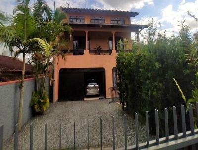 Casa para Venda, em Joinville, bairro Floresta, 4 dormitrios, 2 banheiros, 2 vagas