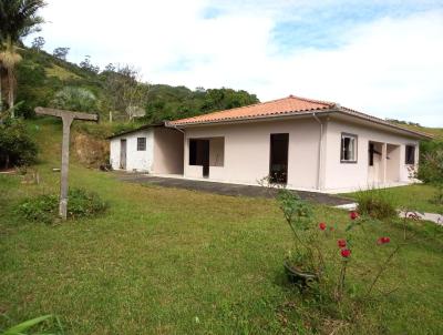 Terreno para Venda, em Imaru, bairro Cangueri, 3 dormitrios, 1 banheiro, 2 vagas