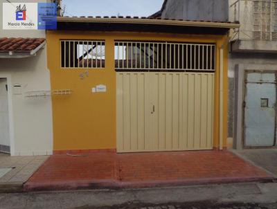 Casa para Venda, em Cachoeira Paulista, bairro Margem Esquerda, 3 dormitrios, 3 banheiros
