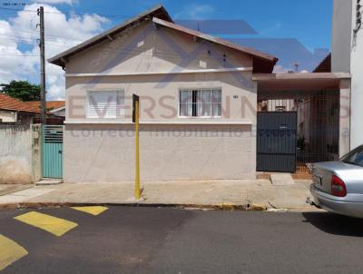 Casa 2 dormitrios para Venda, em Bauru, bairro Vila Camargo, 2 dormitrios, 2 banheiros, 2 vagas