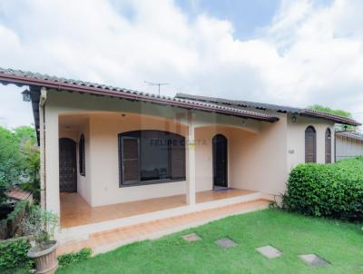 Casa para Venda, em Chapec, bairro Maria Goretti, 4 dormitrios, 3 banheiros, 1 sute, 2 vagas