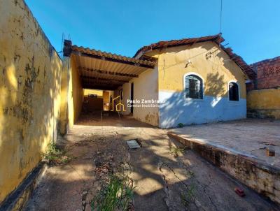 Casa para Venda, em Presidente Prudente, bairro Parque Alexandrina, 3 dormitrios, 1 banheiro, 2 vagas