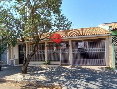 Casa para Locao, em Teodoro Sampaio, bairro Centro, 4 dormitrios, 4 banheiros, 2 sutes, 4 vagas