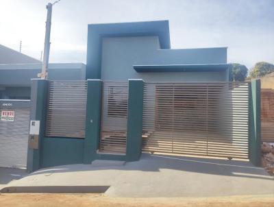 Casa para Venda, em Arapongas, bairro Vila Nova, 3 dormitrios, 1 banheiro, 1 sute, 2 vagas