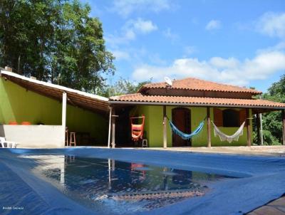 Casa para Venda, em Brumadinho, bairro Retiro Brumado, 3 dormitrios, 1 banheiro, 1 sute