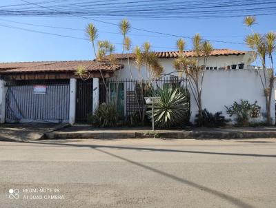 Casa para Venda, em Bom Despacho, bairro So Jos, 3 dormitrios, 2 banheiros, 1 sute, 2 vagas