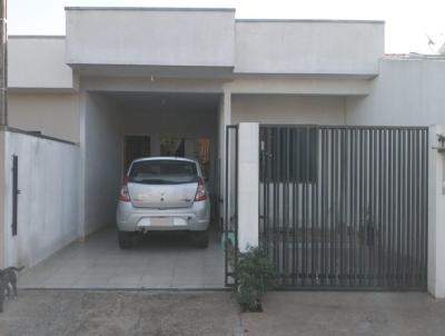 Casa para Venda, em Campo Mouro, bairro Jardim Europa, 2 dormitrios, 2 banheiros, 2 vagas