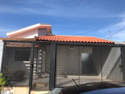 Casa para Venda, em , bairro Jardim Brilhante, 3 dormitrios, 2 banheiros, 1 sute, 2 vagas