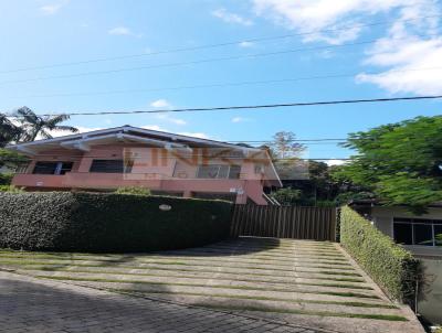 Casa para Venda, em Joinville, bairro Saguau, 4 dormitrios, 5 banheiros, 2 sutes, 4 vagas