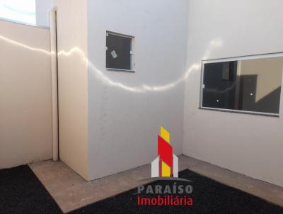 Casa para Venda, em Uberlândia, bairro Monte Hebron, 2 dormitórios, 2 banheiros, 1 suíte, 2 vagas