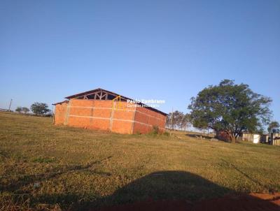 Chcara para Venda, em Martinpolis, bairro Estncia Primavera, 3 dormitrios, 2 banheiros, 3 vagas